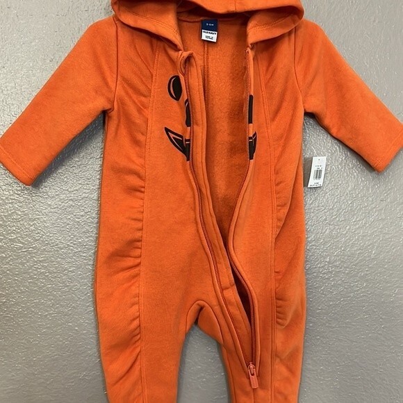 Old Navy Unisex Matching Jack-O'-Lantern One-Piece Costume for Toddler & Baby - Picture 5 of 7